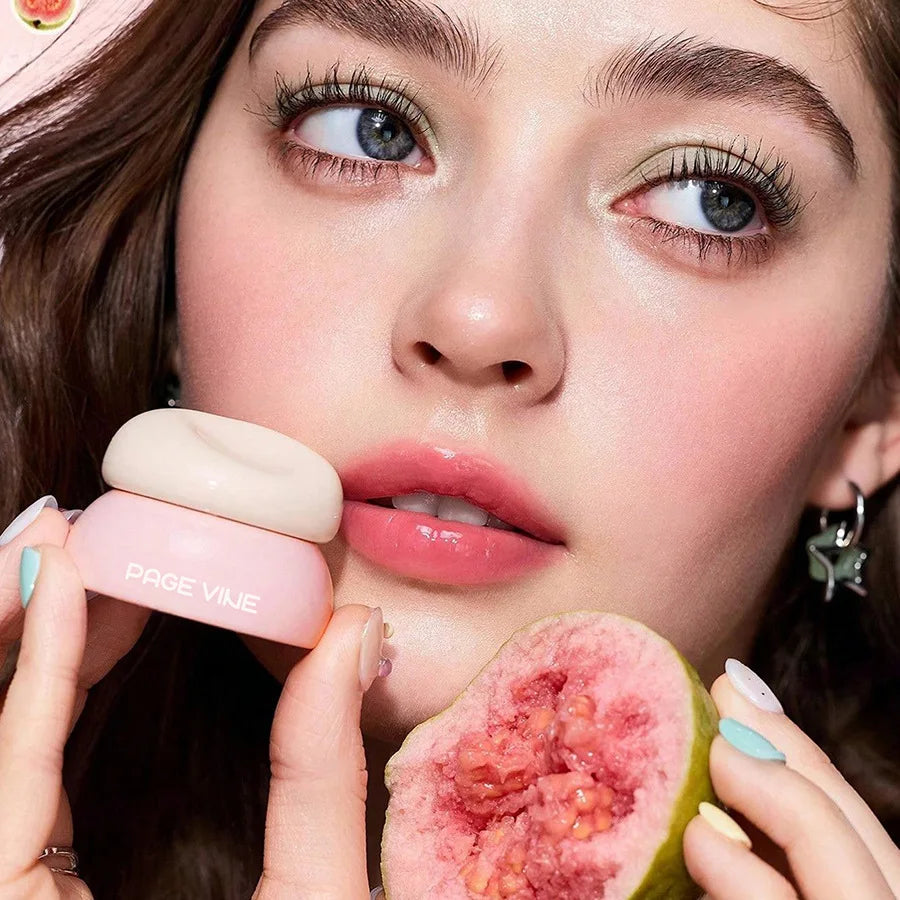 Hydrating lip gloss